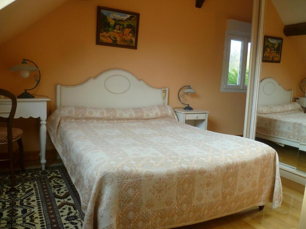 Chambres D'Hotes Legros Vierzon Zimmer foto